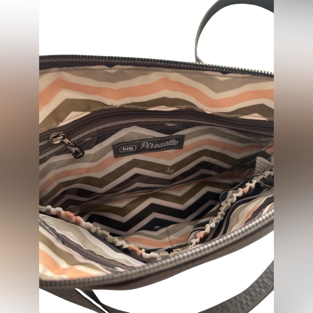 Lug pirouette Gray Quilted women’s crossbody Bag - Picture 5 of 8